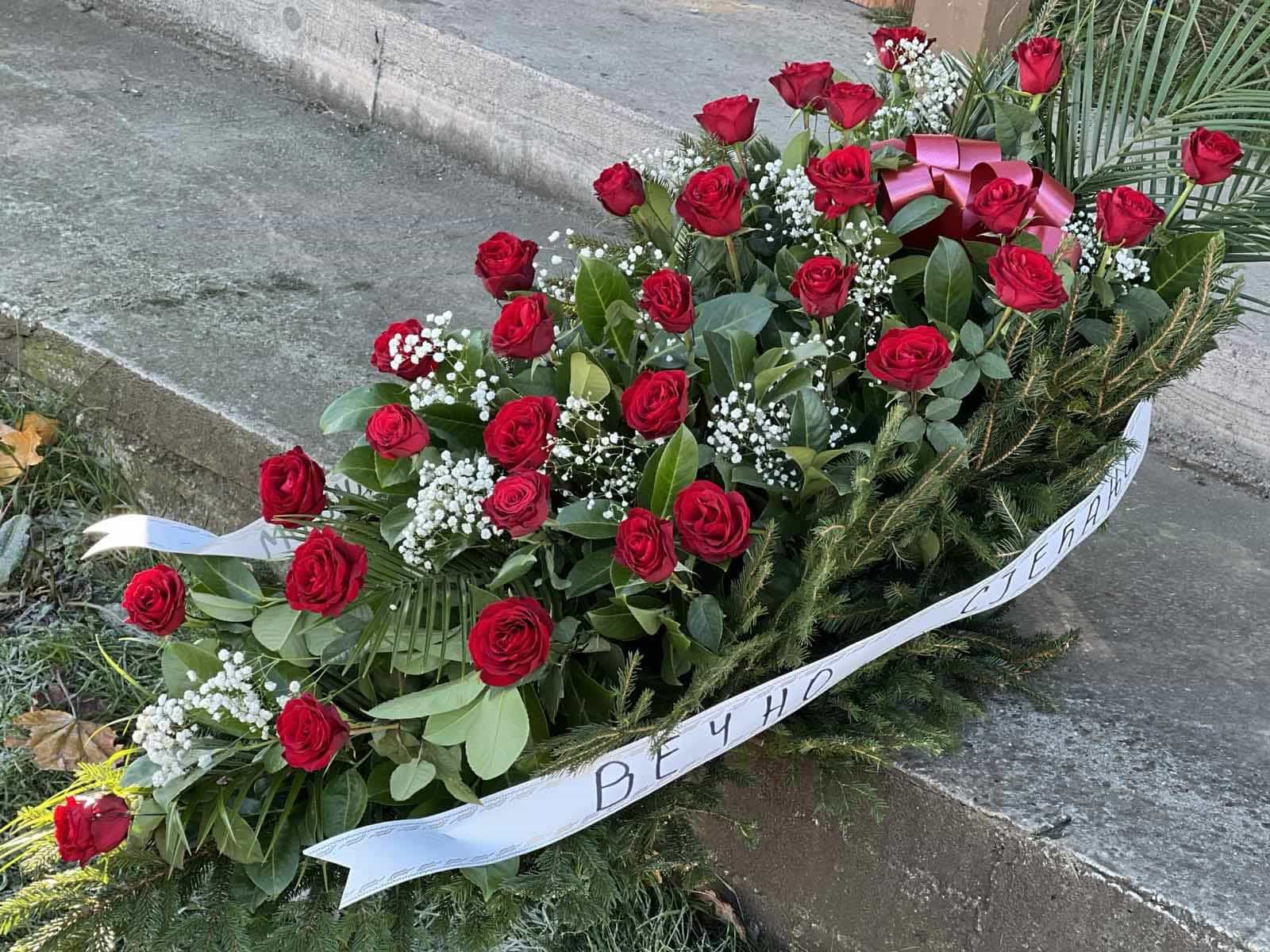 Povoljna cena suze za sahrane